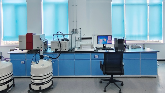 稳定同位素比值质谱仪（IsoPrime 100）