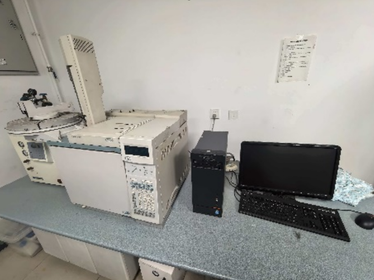 气相色谱（6890 Series GC system）